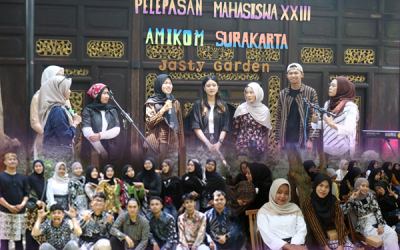 Pelepasan Mahasiswa ke-23 AMIKOM Surakarta : Sebuah Perayaan Penuh Makna dan Pesan Budaya